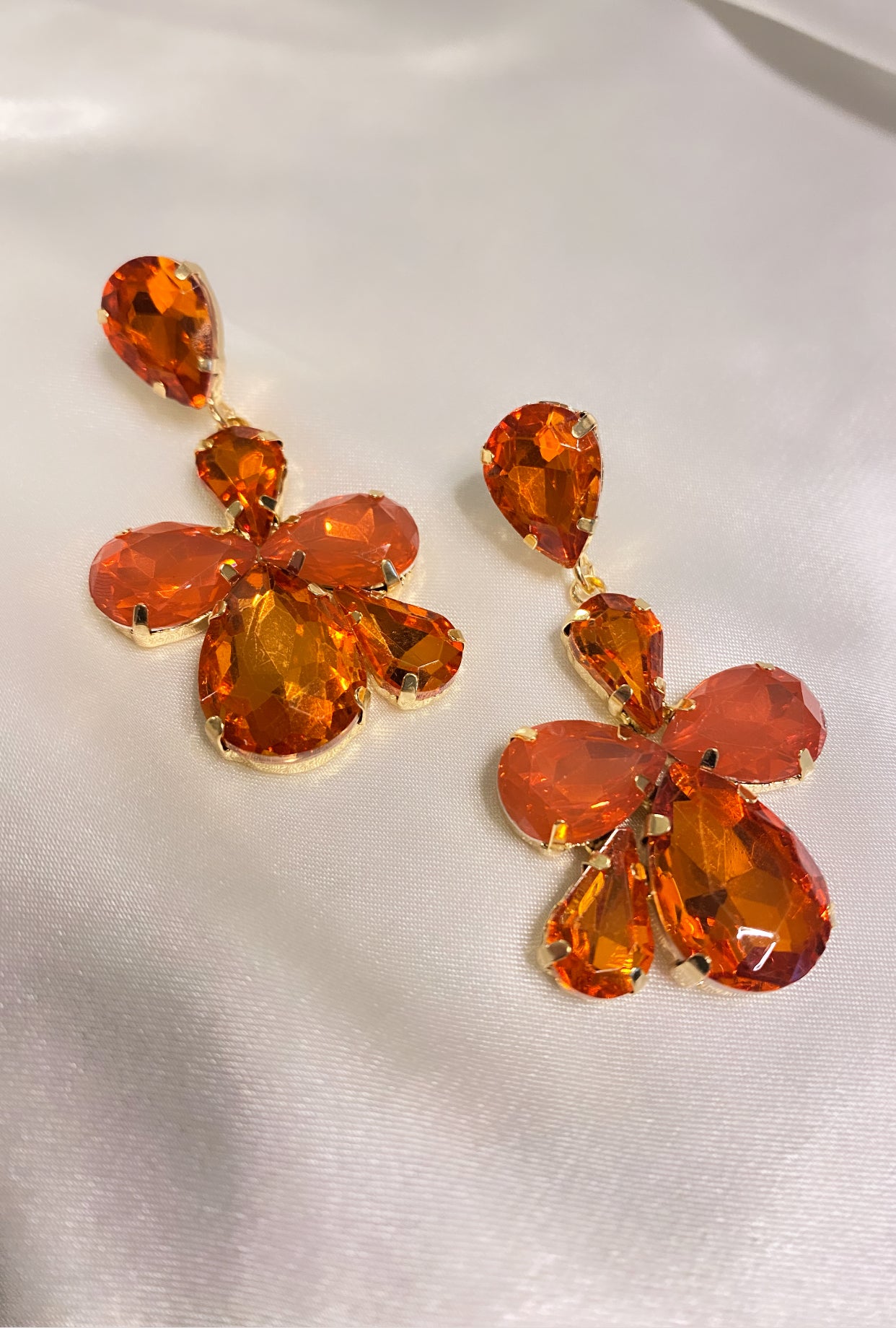 VERONIKI EARRINGS